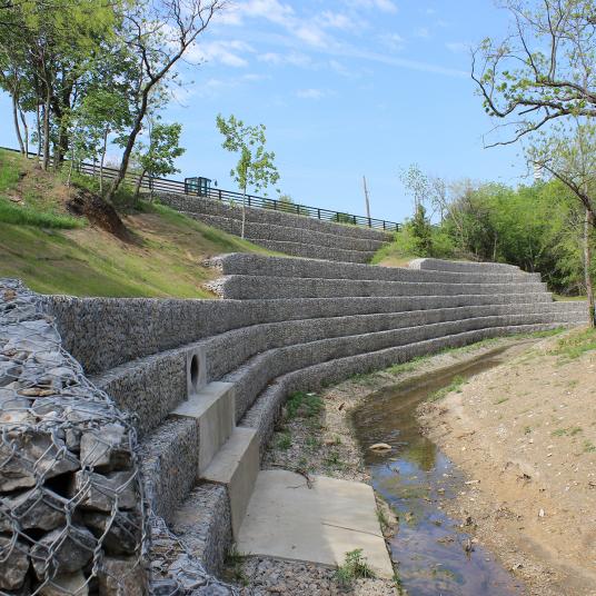 Creekview Retaining Wall and Roadway Improvements